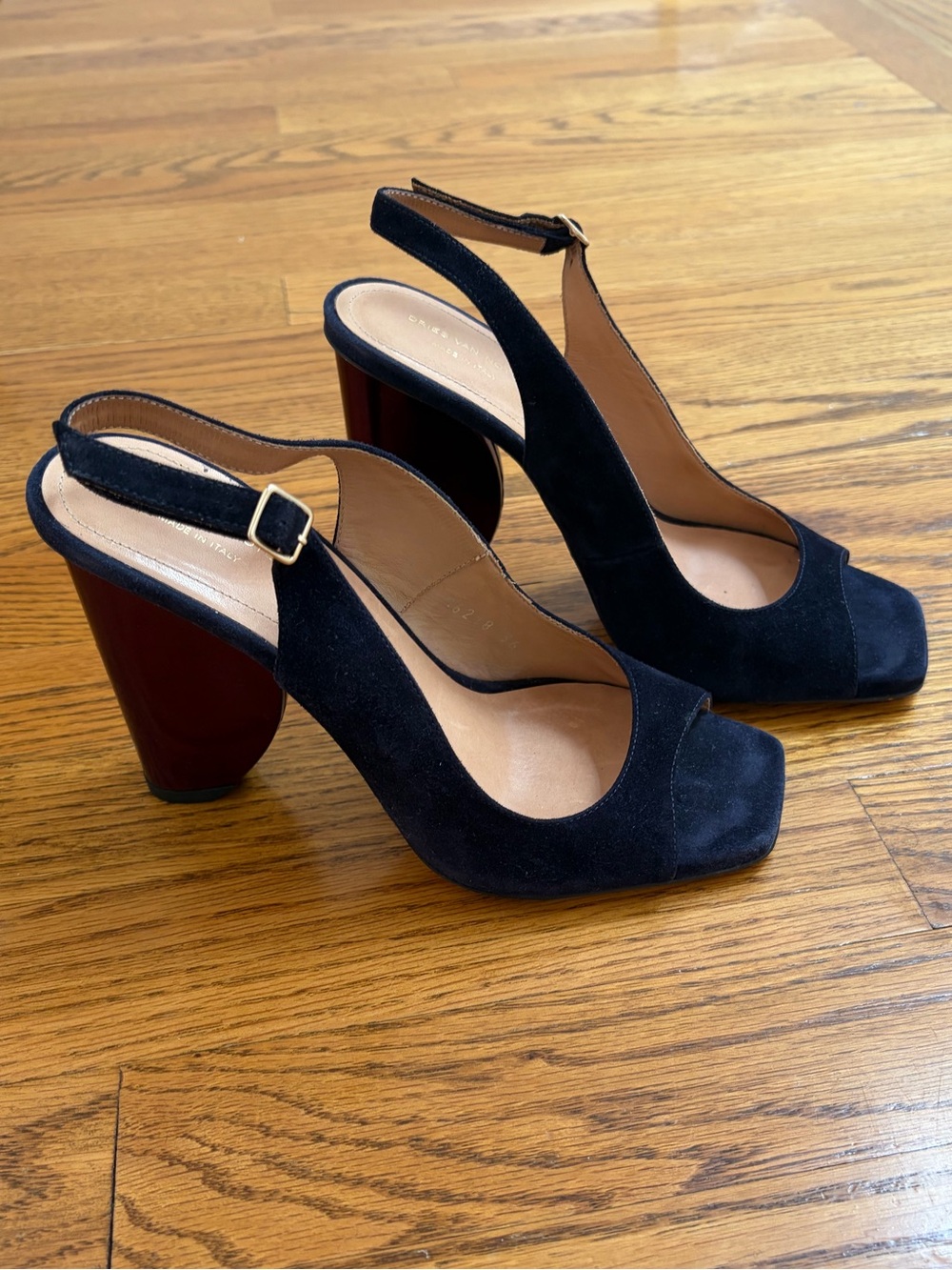 Dries Van Noten Blue Suede Purple Heel Slingback - Picture 2 of 13